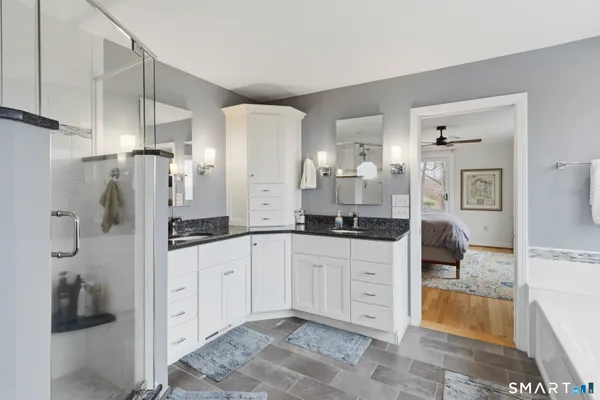 $875,000 | 158 Westledge Road, Simsbury, CT 06092