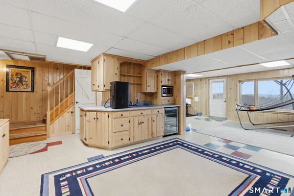 $875,000 | 158 Westledge Road, Simsbury, CT 06092