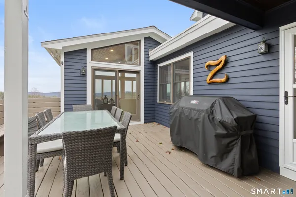 $875,000 | 158 Westledge Road, Simsbury, CT 06092