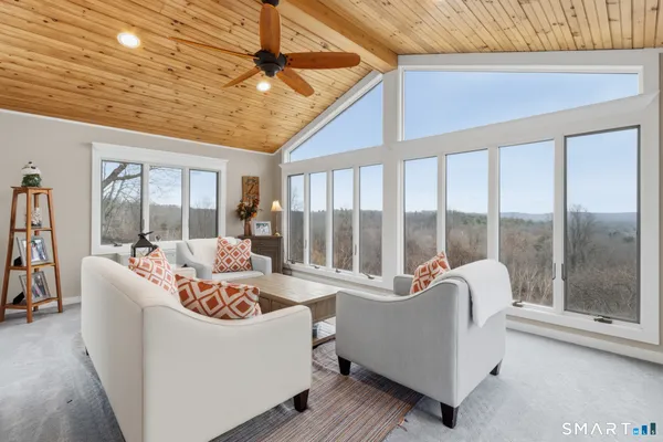 $875,000 | 158 Westledge Road, Simsbury, CT 06092