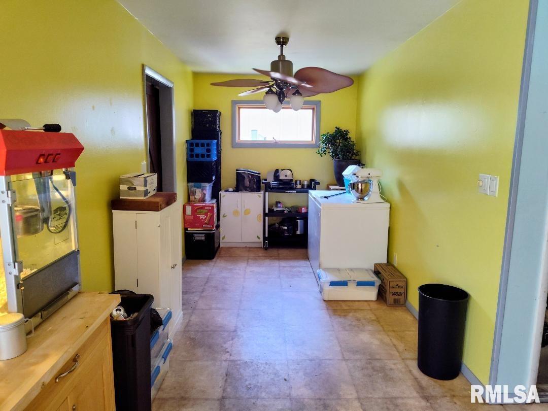 2134 West Lawrence Avenue Springfield, IL 62704 - Photo 4 of 11
