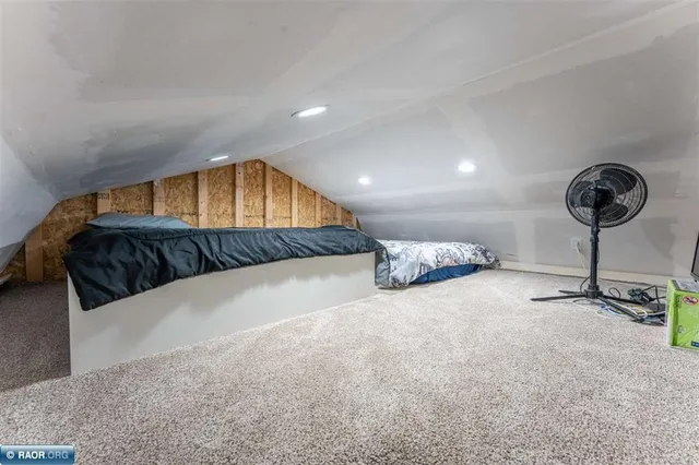 $399,900 | 8335 Boulder Ridge Road, Cook, MN 55723