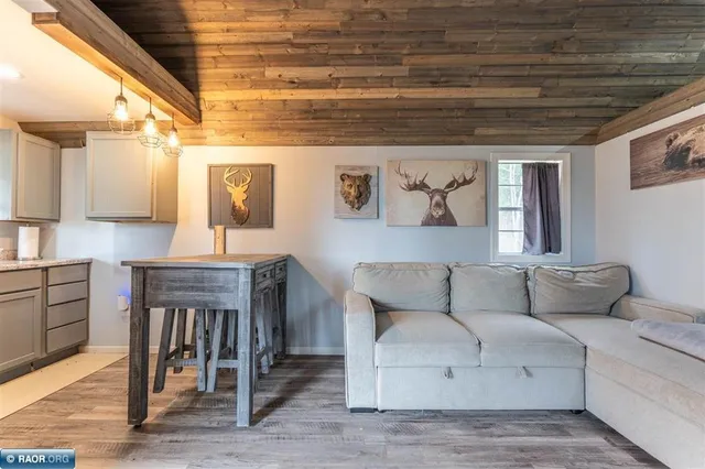 $399,900 | 8335 Boulder Ridge Road, Cook, MN 55723