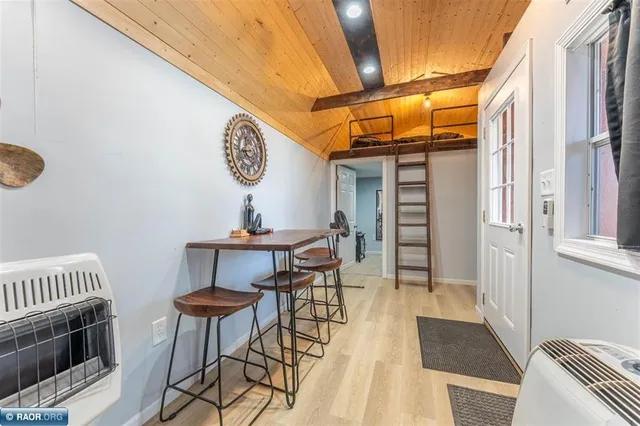 $399,900 | 8335 Boulder Ridge Road, Cook, MN 55723