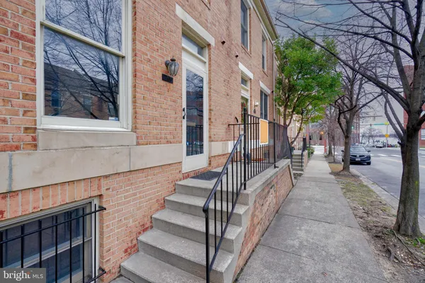 $2,600 | 1209 South Linwood Avenue, Baltimore, MD 21224