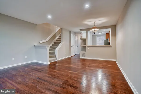 $2,600 | 1209 South Linwood Avenue, Baltimore, MD 21224