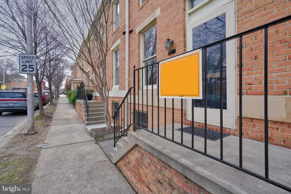 $2,600 | 1209 South Linwood Avenue, Baltimore, MD 21224