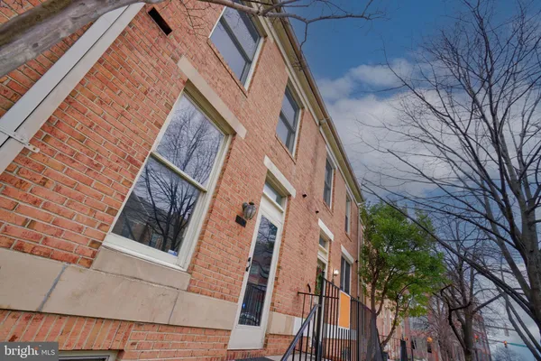 $2,600 | 1209 South Linwood Avenue, Baltimore, MD 21224