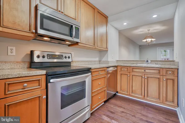 $2,600 | 1209 South Linwood Avenue, Baltimore, MD 21224