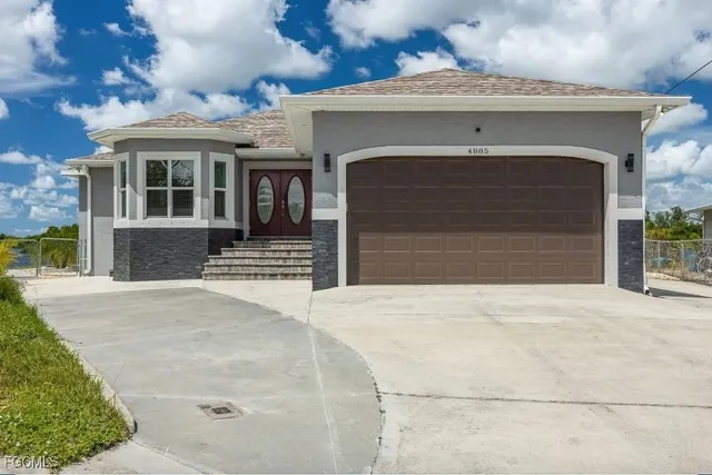 $1,200,000 | 4885 East Riverside Drive, Fort Myers, FL 33905