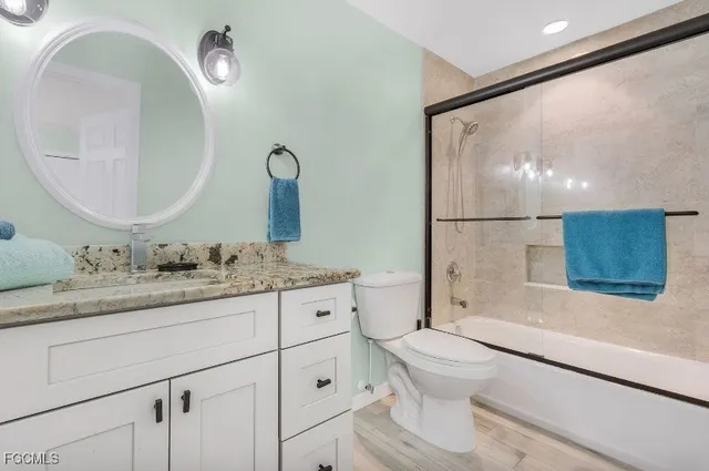 $1,200,000 | 4885 East Riverside Drive, Fort Myers, FL 33905