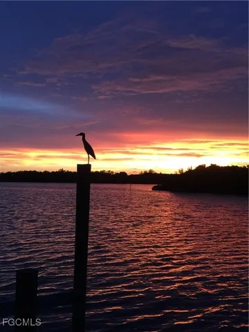 $1,200,000 | 4885 East Riverside Drive, Fort Myers, FL 33905