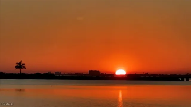 $1,200,000 | 4885 East Riverside Drive, Fort Myers, FL 33905