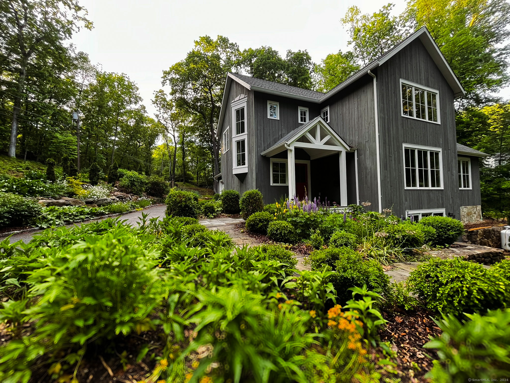 343 Good Hill Road Weston, CT 06883 - Photo 1 of 1