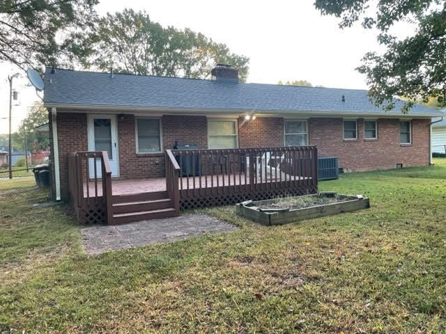 3205 Winston Road Durham, NC 27704 - Photo 2 of 3 Photo 2