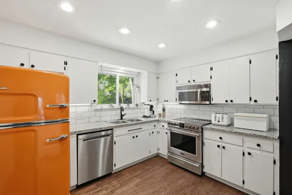$749,000 | 6603 Wild Oak Circle, Austin, TX 78759