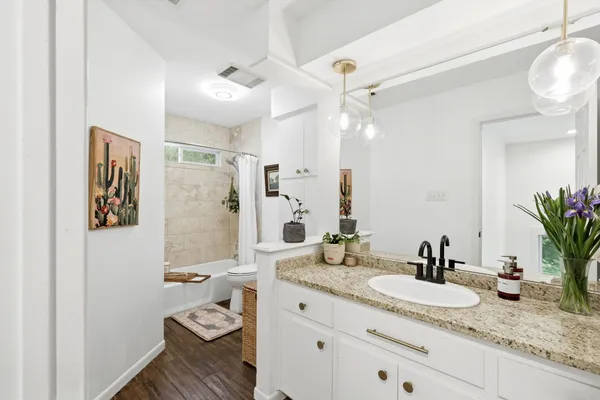 $749,000 | 6603 Wild Oak Circle, Austin, TX 78759