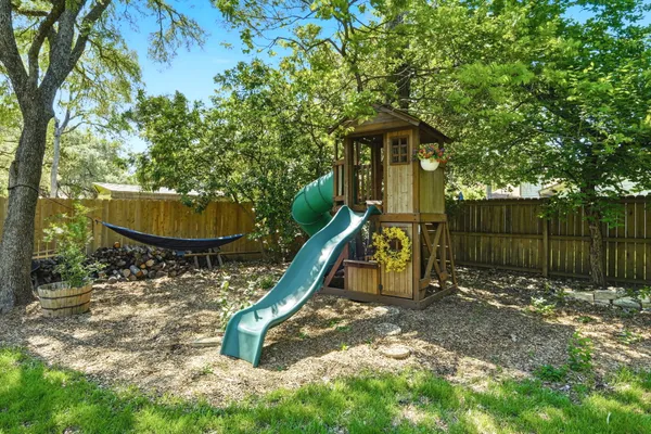 $749,000 | 6603 Wild Oak Circle, Austin, TX 78759