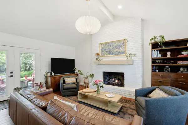 $749,000 | 6603 Wild Oak Circle, Austin, TX 78759