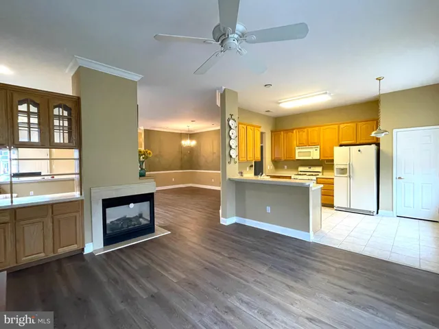 $699,000 | 8 Manley Road, Pennington, NJ 08534