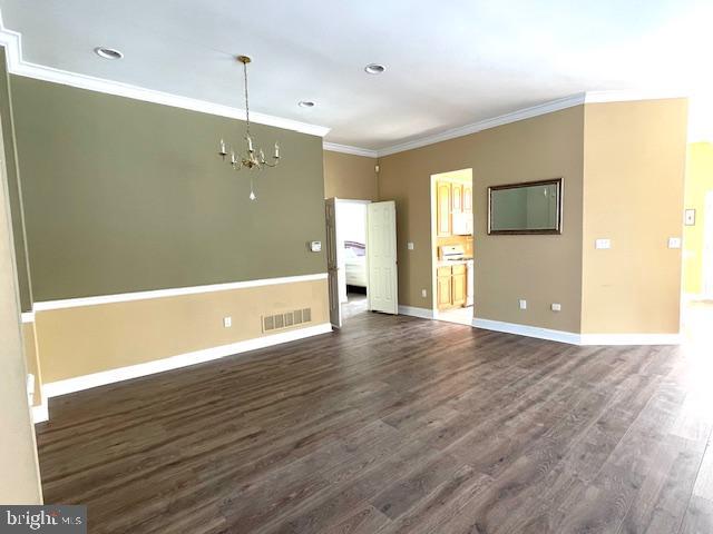 8 Manley Road Pennington, NJ 08534 - Photo 6 of 27 Dining Room