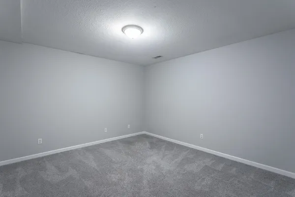 $2,400 | 946 Fuller Glen Circle, Chattanooga, TN 37421