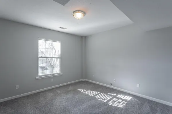 $2,400 | 946 Fuller Glen Circle, Chattanooga, TN 37421
