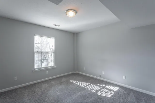 $2,400 | 946 Fuller Glen Circle, Chattanooga, TN 37421