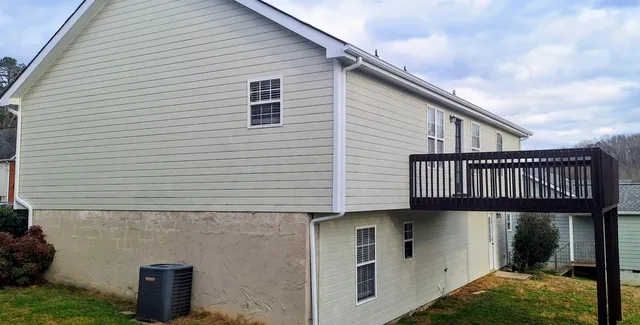 $2,400 | 946 Fuller Glen Circle, Chattanooga, TN 37421