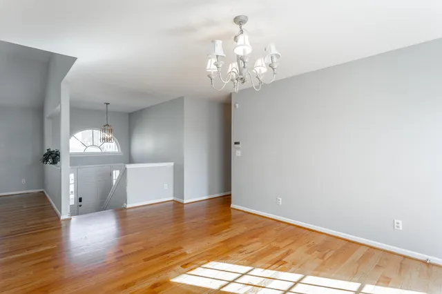 $2,400 | 946 Fuller Glen Circle, Chattanooga, TN 37421