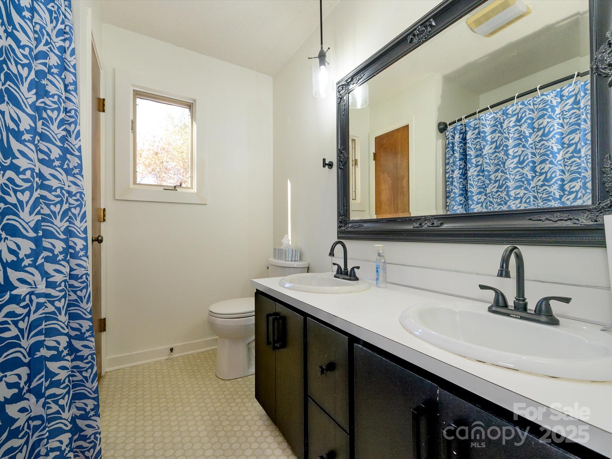 1590 Daybreak Ridge Road Kannapolis, NC 28081 - Photo 18 of 38 Gallery Image 18