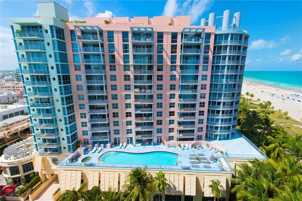 $9,000 | 1500 Ocean Drive, Unit 1005, Miami Beach, FL 33139