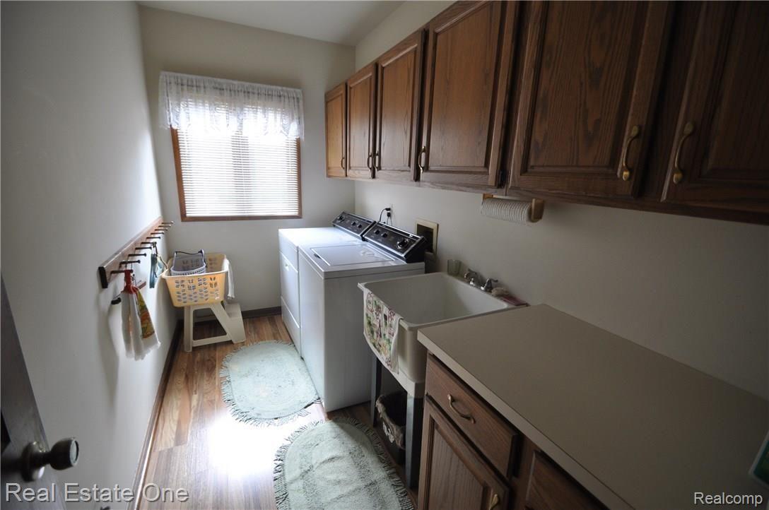 1803 Quincy Drive Rochester, MI 48306 - Photo 19 of 27 18.5