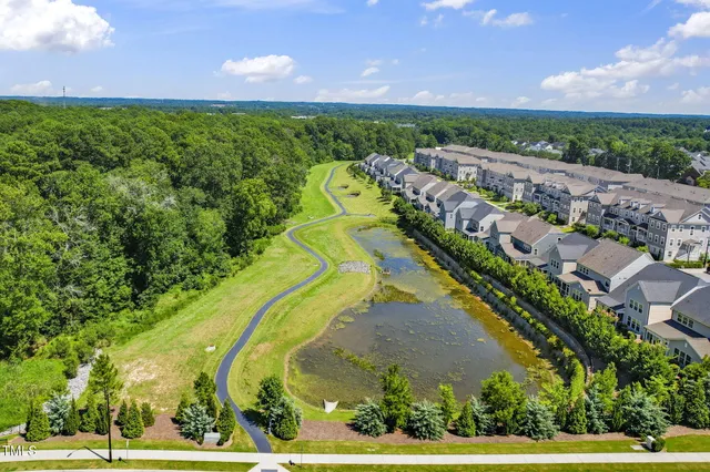 aerial view of a swimming pool and outdoor space