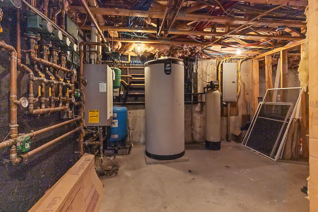 43 Brookside Lane Strong, ME 04983 - Photo 92 of 106 92_BP5A0234_DxO_mls