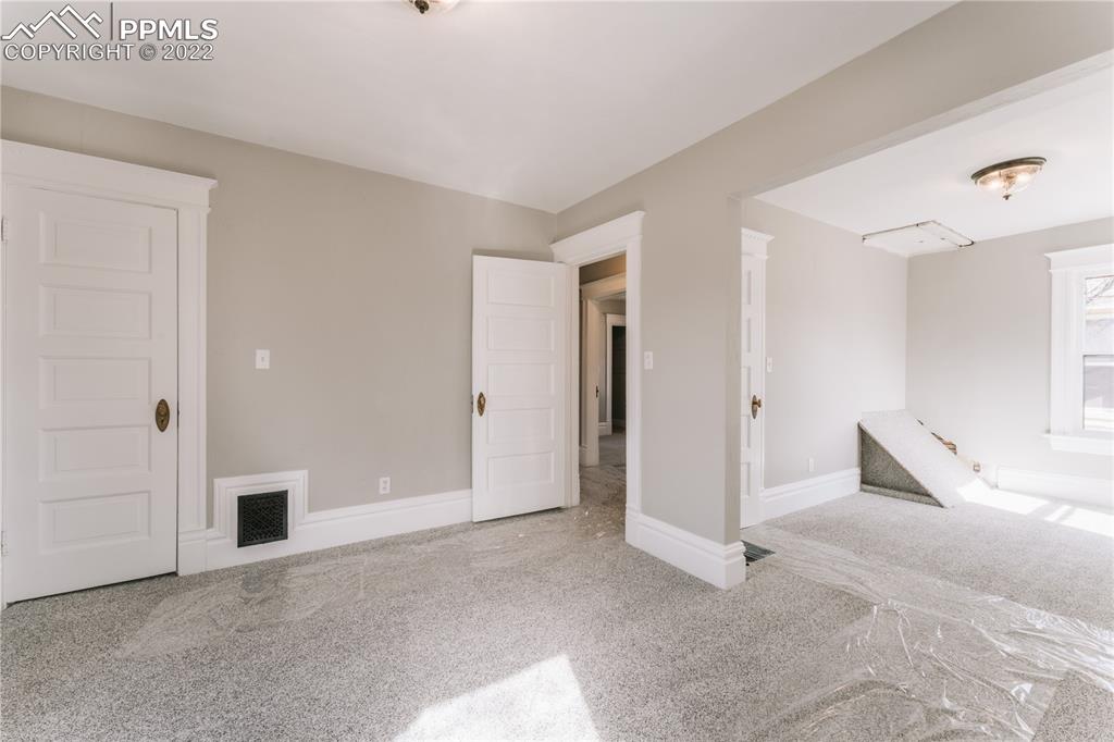 1018 East Boulder Street Colorado Springs, CO 80903 - Photo 17 of 40