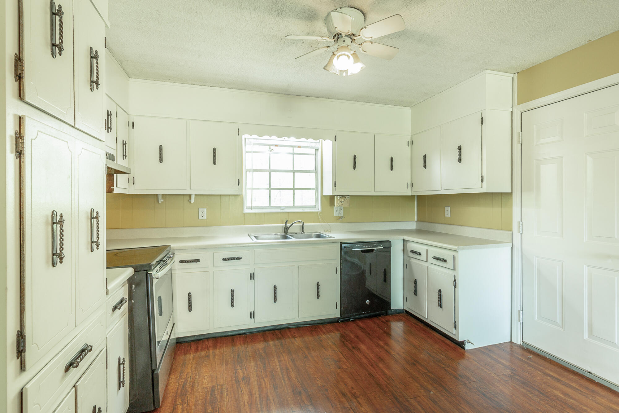 1639 Yates Springs Road Ringgold, GA 30736 - Photo 9 of 28 1639 Yates Springs Rd. HD-10