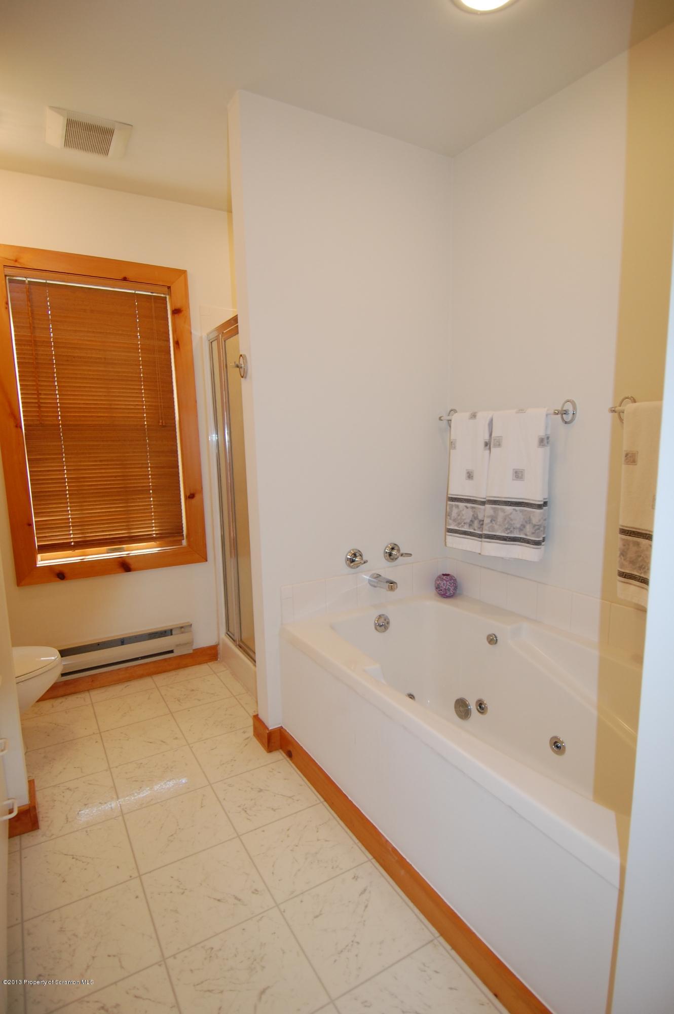62 Ranch View Union Dale, PA 18470 - Photo 11 of 25 Gallery Image 11