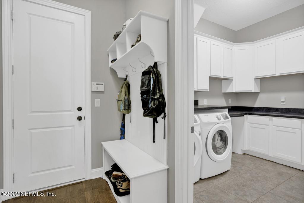 6005 West Shores Road Fleming Island, FL 32003 - Photo 20 of 38 Laundry