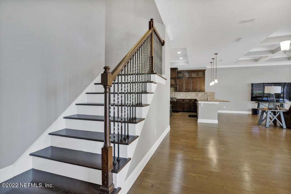 6005 West Shores Road Fleming Island, FL 32003 - Photo 23 of 38 Stairs