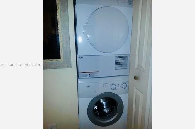 10029 Southwest 77th Court Miami, FL 33156 - Photo 5 of 9