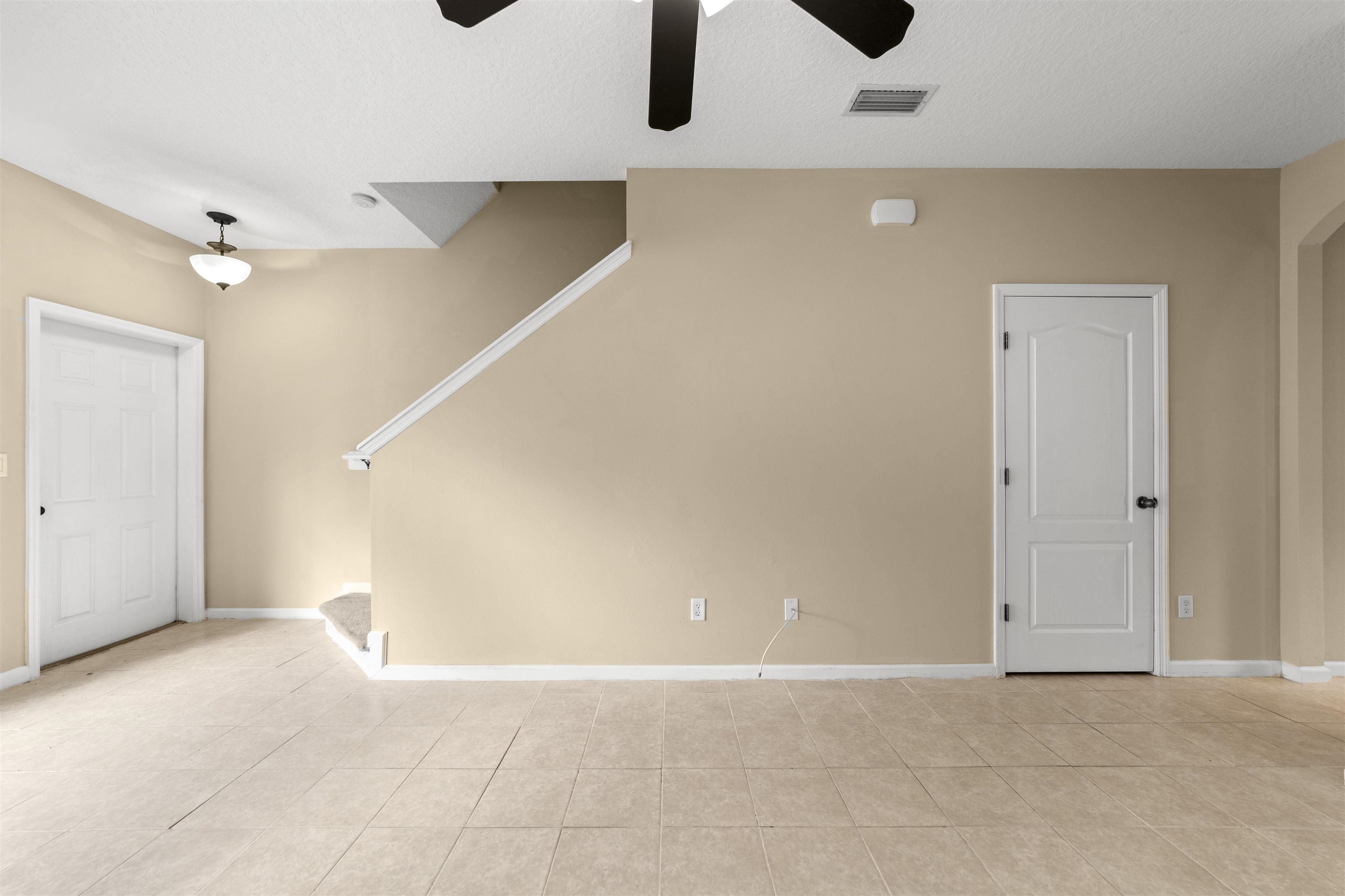 652 Drake Bay Terrace St. Augustine, FL 32084 - Photo 5 of 30 an empty room