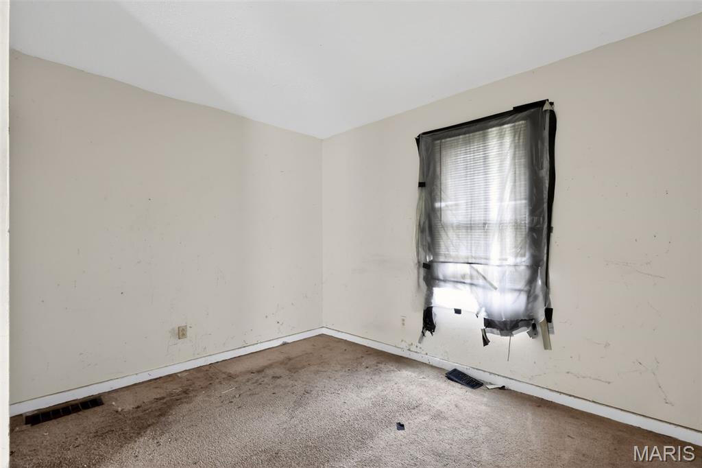 707 Ruggles Road St. Louis, MO 63135 - Photo 12 of 33