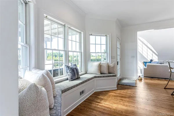 $2,595,000 | 350 Laurel Way, Laurel, NY 11948