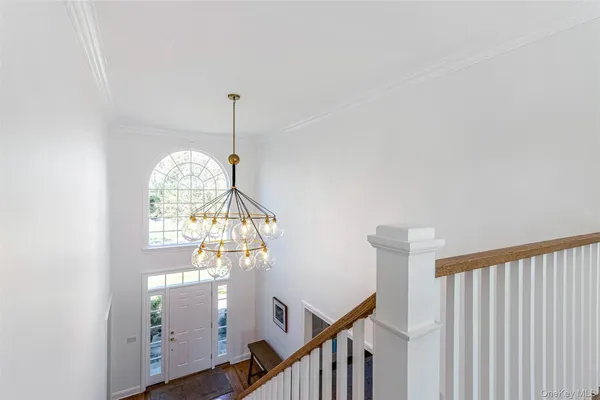 $2,595,000 | 350 Laurel Way, Laurel, NY 11948