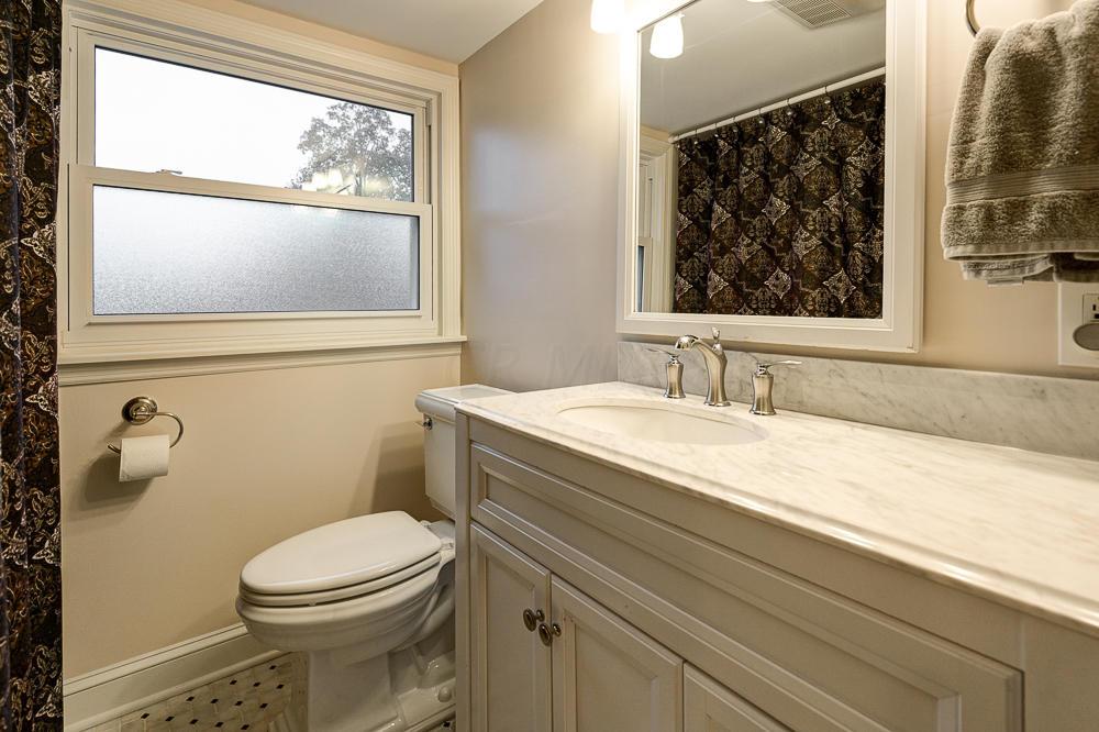2619 Andover Road Columbus, OH 43221 - Photo 25 of 36