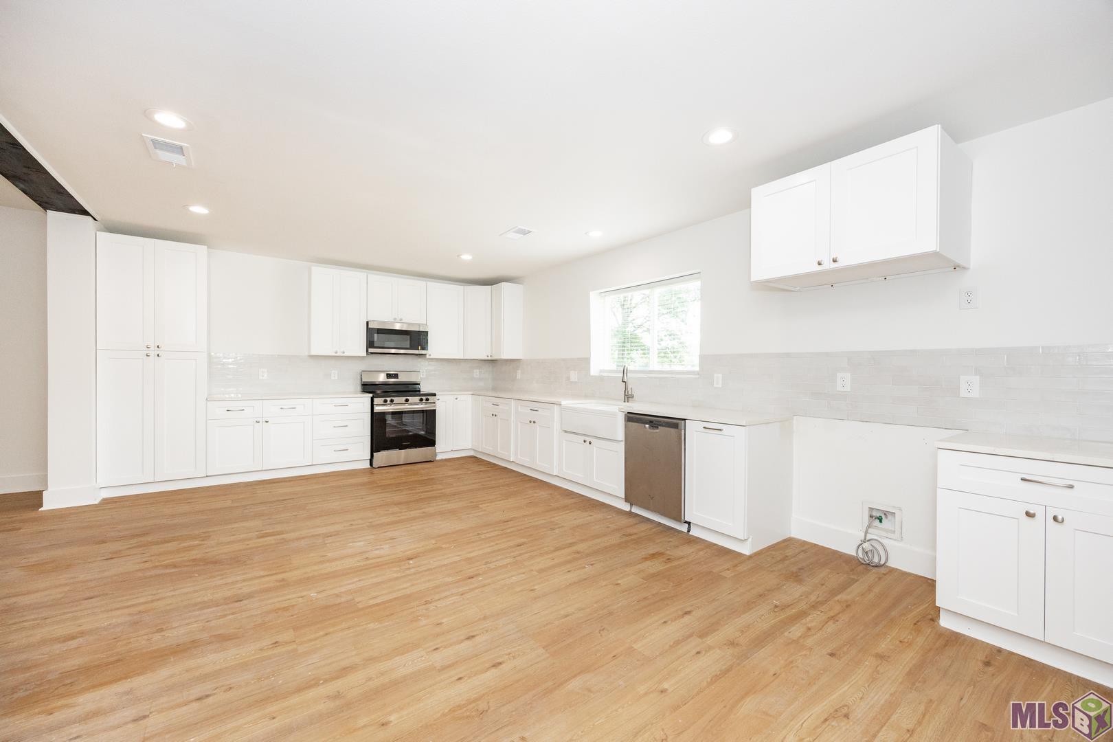 19700 John Stafford Road Walker, LA 70785 - Photo 12 of 37