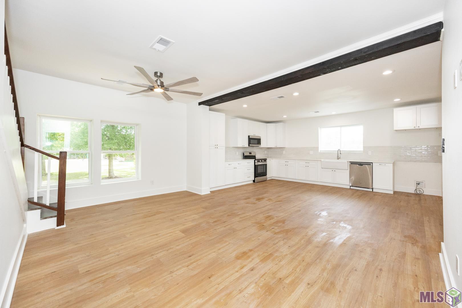 19700 John Stafford Road Walker, LA 70785 - Photo 5 of 37