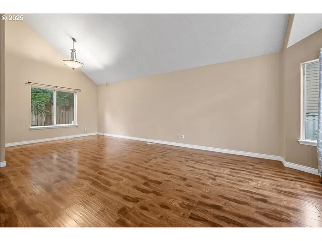 $489,900 | 1351 Northeast Greenway Drive, Gresham, OR 97030