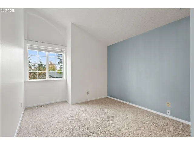 $489,900 | 1351 Northeast Greenway Drive, Gresham, OR 97030